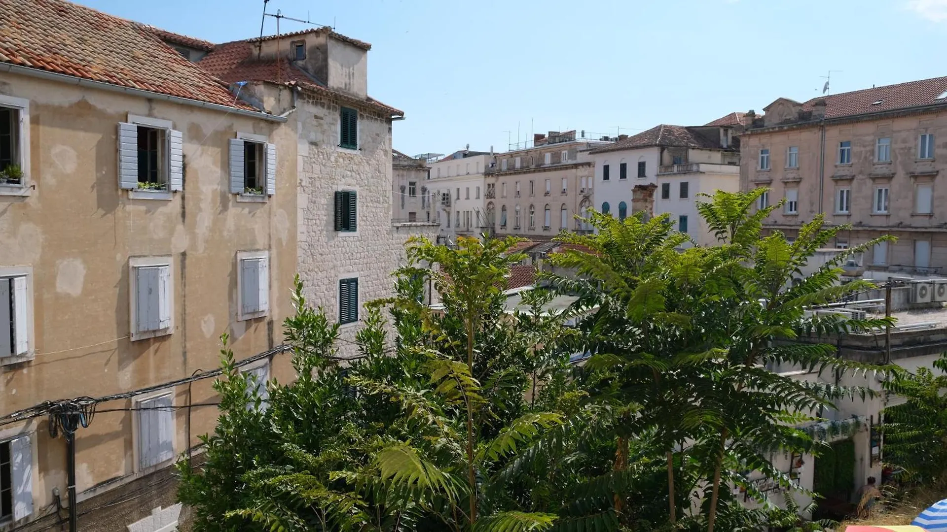 Skalina City Center Studio Apartment Split